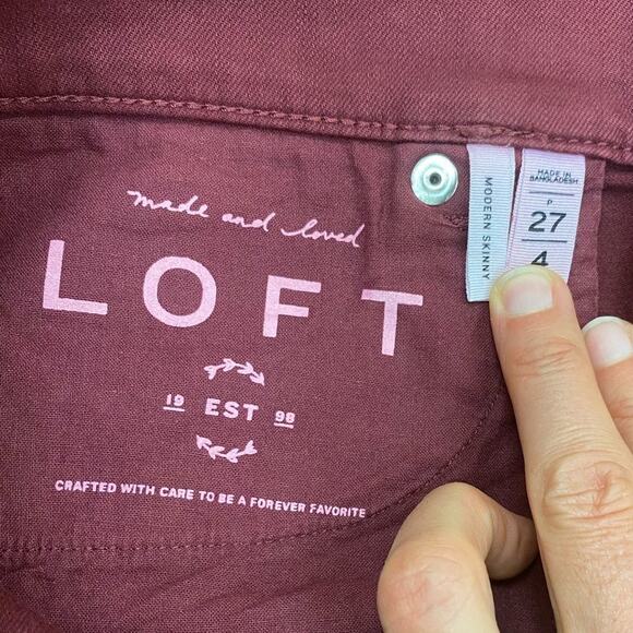 Ann Taylor Loft Wine Red Denim Modern Skinny Cropped Jeans w/ Raw Hem - Picture 5 of 9